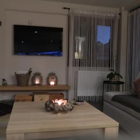 Villa Mountain / Center *